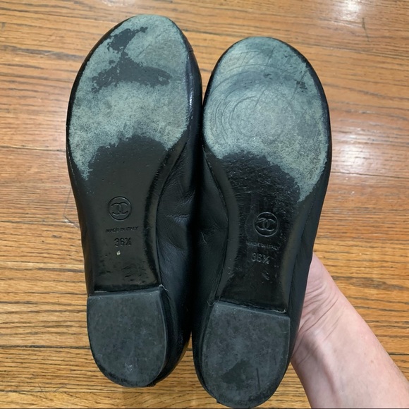 ⚡️⚡️⚡️ CHANEL Ballet Flats in Black with Silver Hardware - Picture 5 of 8